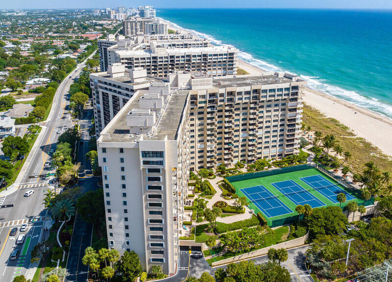 Aerial view Sea Ranch Club 4900-5100 N Ocean Blvd Lauderdale by the Sea